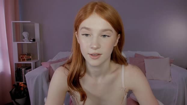 leahsthetics 18-06-2025 sexyfeet Female