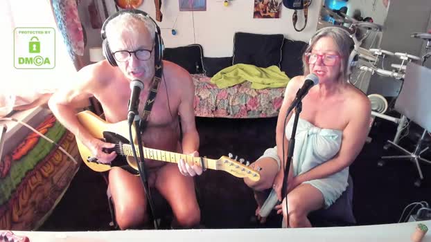win2win 17-06-2025 Webcam Couple