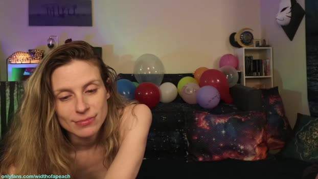widthofapeach 18-06-2025 prettyface Couple