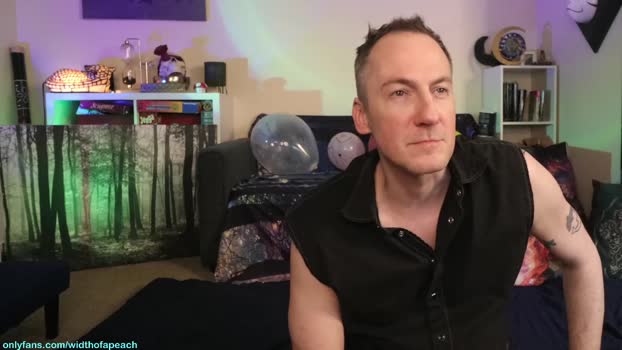 widthofapeach 21-06-2025 Show Couple