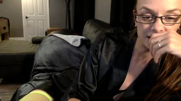 ballsdeep696996 25-06-2025 spank Couple