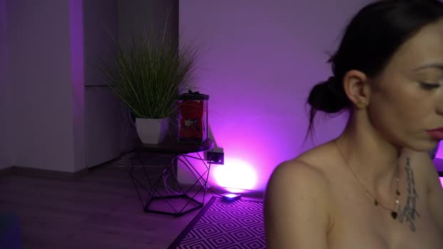 mayaskinny