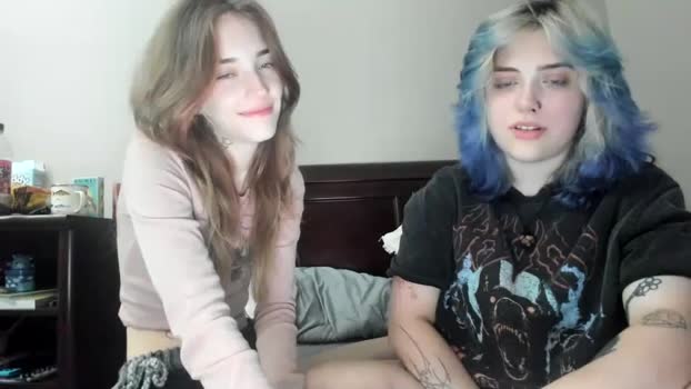 snowxbunny1228 10-07-2025 prettyface Couple