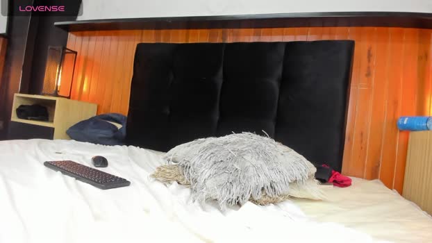 sophia_dangerous 15-07-2025 sexygirl Couple
