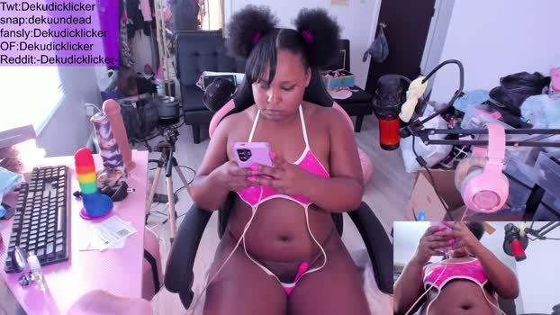dekudicklicker 18-07-2025 sexy Female