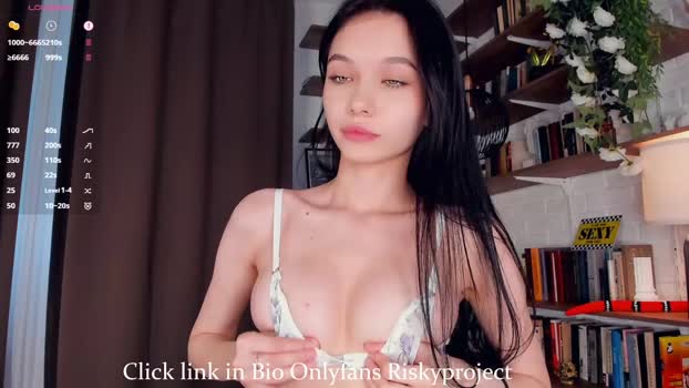 baddieinblack 27-07-2025 lick Female