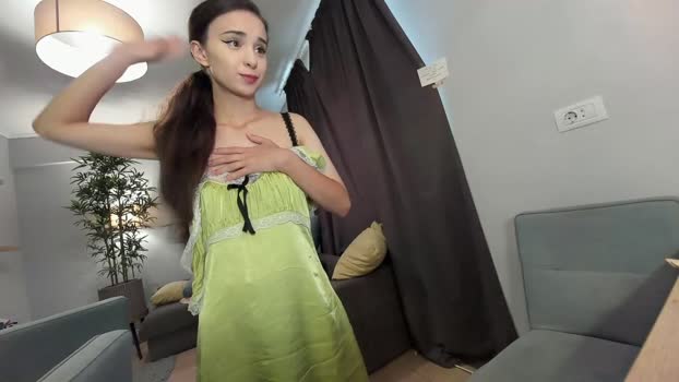 ehotlovea 28-07-2025 legs Female