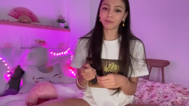 keirasworld 28-07-2025 Topless Female