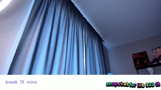 vivian_qwerty 03-08-2025 moan Female