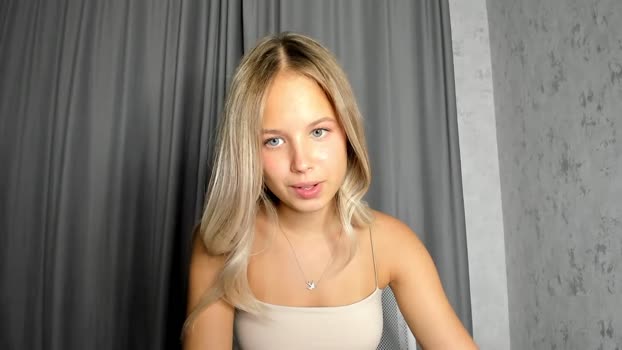 tender_ness18 04-08-2025 ass Female