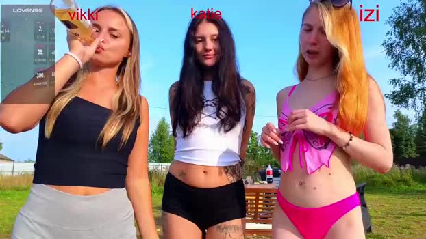 misss_viki 10-08-2025 horny Couple