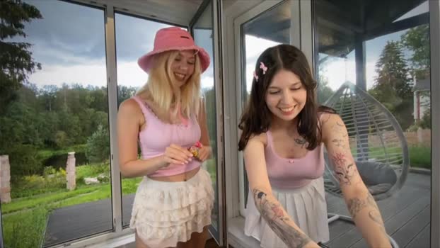 cassie_palmer 13-08-2025 yummy Couple