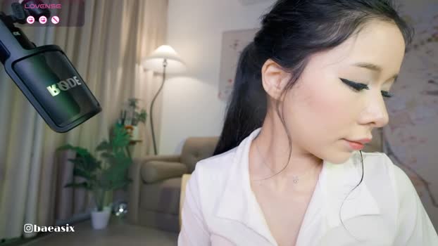baeasian 13-08-2025 ass Female