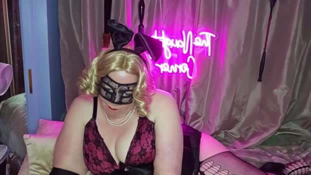 bad_bunny_domina