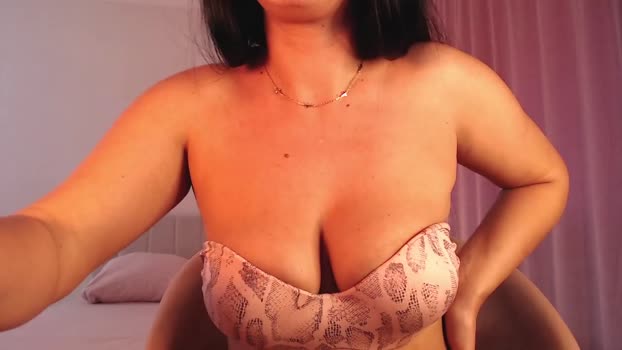 krystal_eve 19-08-2025 suckcock Female