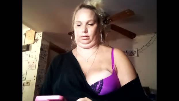 deedeemarie02 22-08-2025 gag Female