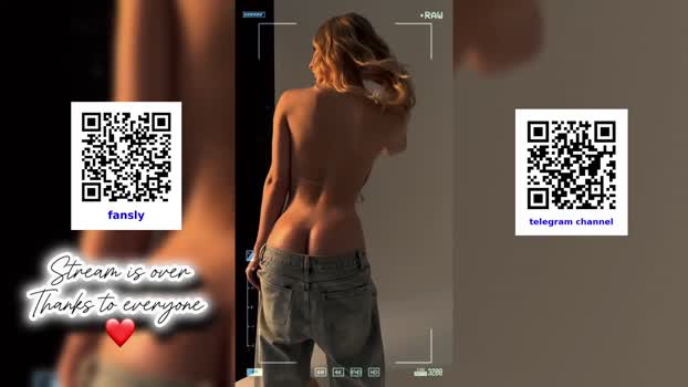 annie_f0x 23-08-2025 Nude Female