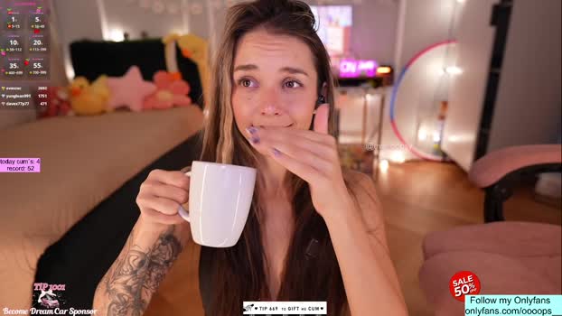 oooops__ 23-08-2025 strip Female