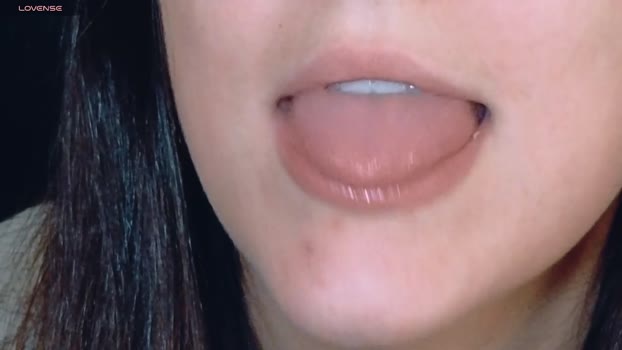 alexa_dream 25-08-2025 kiss Female