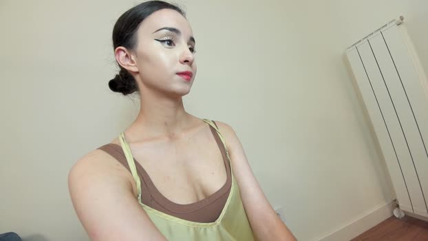 ehotlovea 27-08-2025 fuckface Female