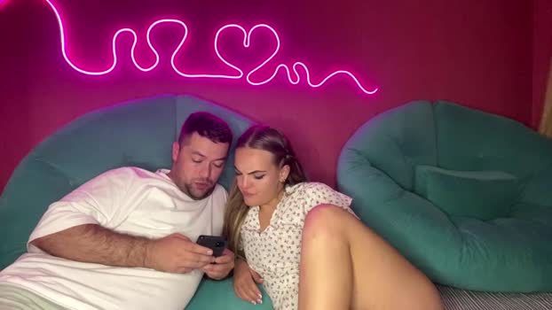 deeplookscouple 31-08-2025 Cam Couple