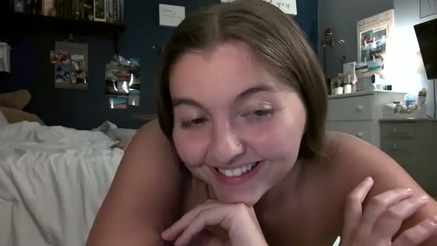 brunettebaby040