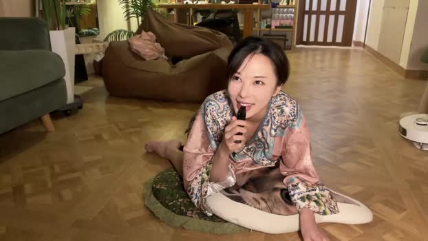 yuanlili 01-09-2025 striptease Female