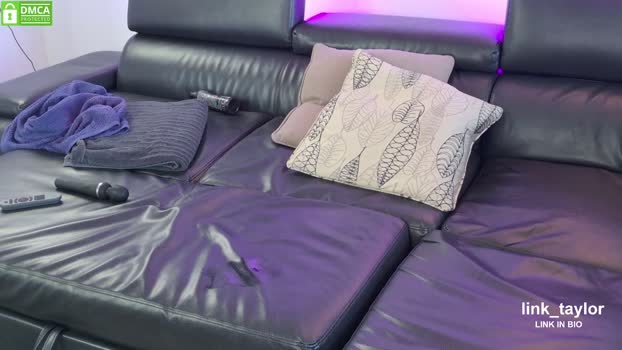 _taylormoon 05-09-2025 blowjob Couple
