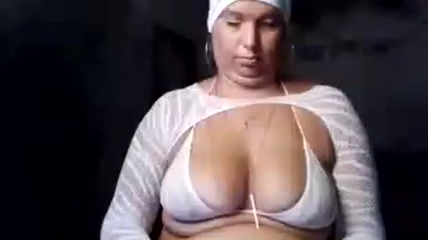 deedeemarie02 08-09-2025 Wet Couple