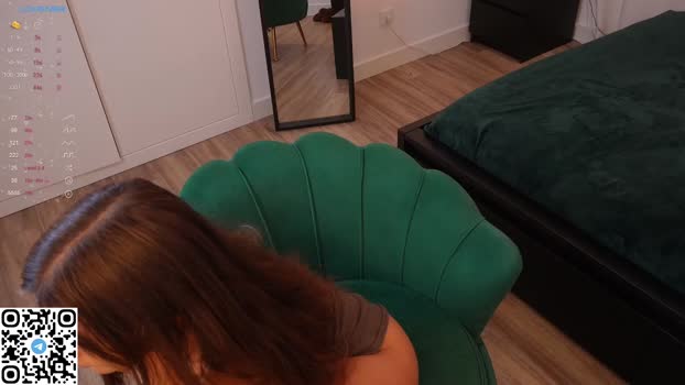 yess_kiki 09-09-2025 ass Female