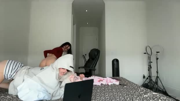 kenziesmithh 09-09-2025 Ass Female