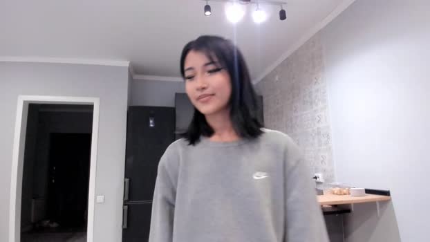 mimicherryy 13-09-2025 cute Female