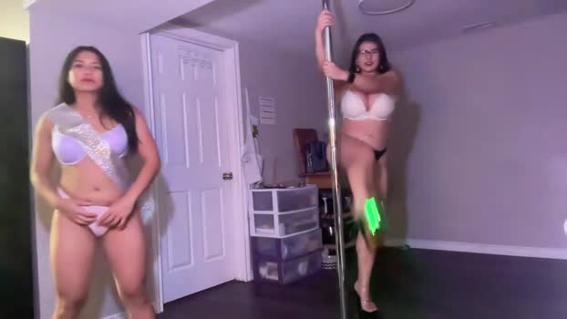 lau_mamacita 14-09-2025 Recorded Couple