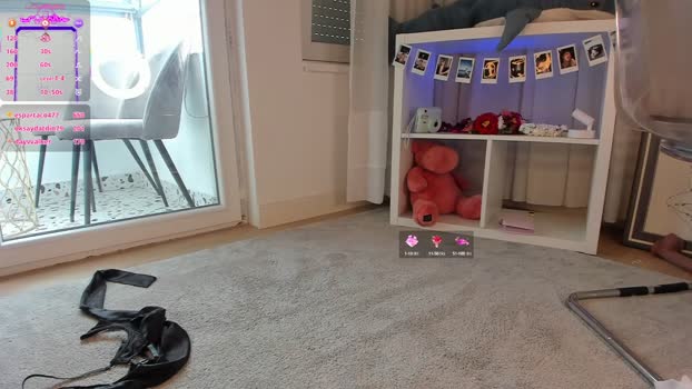 foxe_sailey 15-09-2025 spank Female