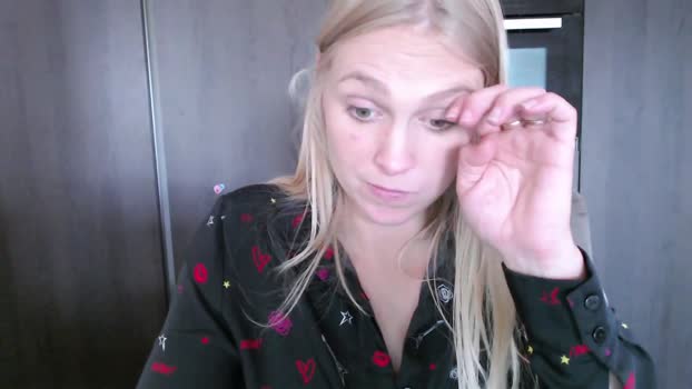 siswet19 15-09-2025 prettyface Female