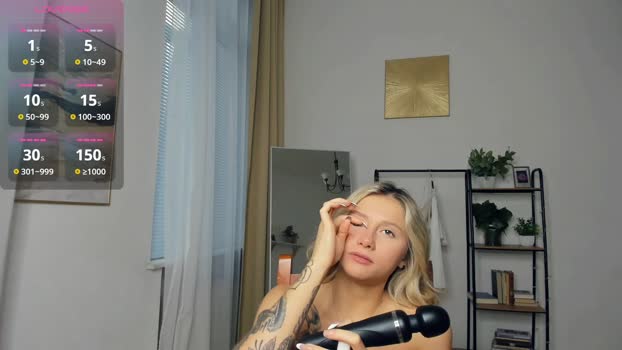 glossybabe_ 18-09-2025 spanking Female