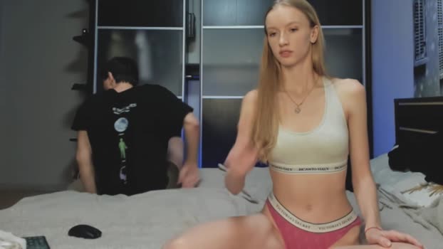 hot_ho 18-09-2025 sexy Couple