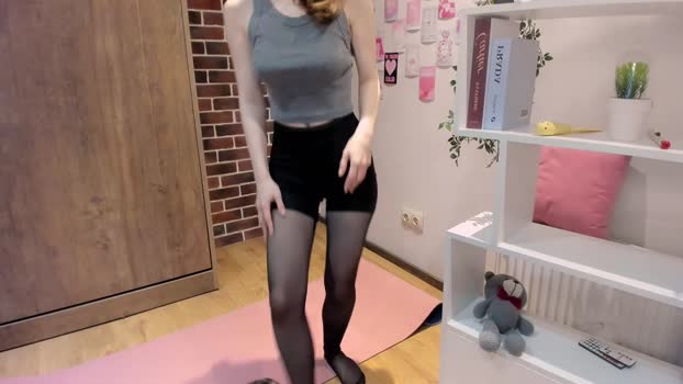 pamilarakestraw 19-09-2025 love Female