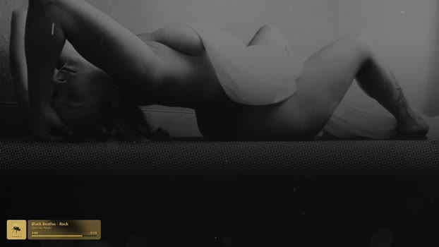nicole7292 20-09-2025 Show Couple