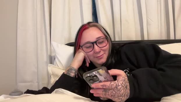 iveyjade33 21-09-2025 lickpussy Female