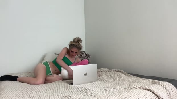 graceyrose 23-09-2025 tits Female