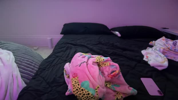 kenziesmithh 22-09-2025 show Female