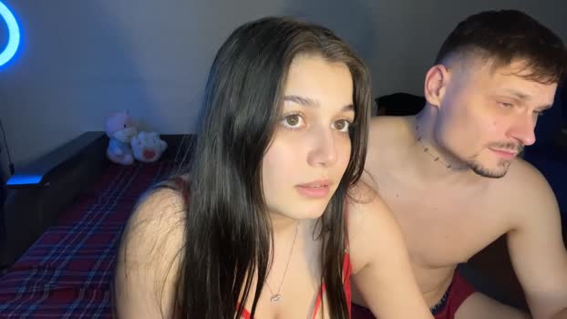linamurrrr 22-09-2025 kissing Couple