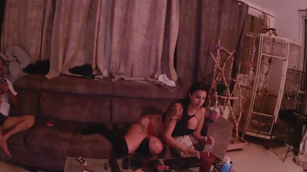eldad3371 25-09-2025 sucktits Couple