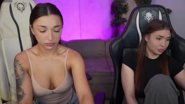 bright_diamonds_054 27-09-2025 fingering Couple