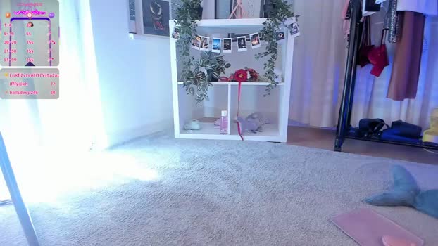 foxe_sailey 01-10-2025 beauty Female
