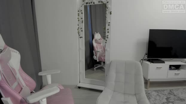 kesh_mne 01-10-2025 natural Couple