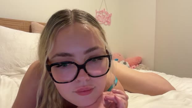 lillysweetsss 01-10-2025 fuckher Female