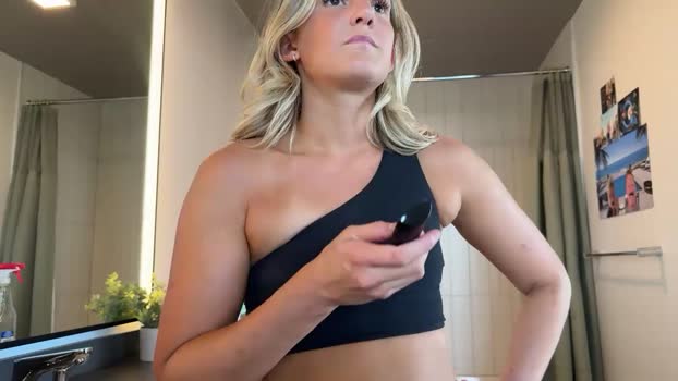 graciemae_baexx 01-10-2025 Show Couple