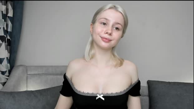 hi_popsy 02-10-2025 play Female